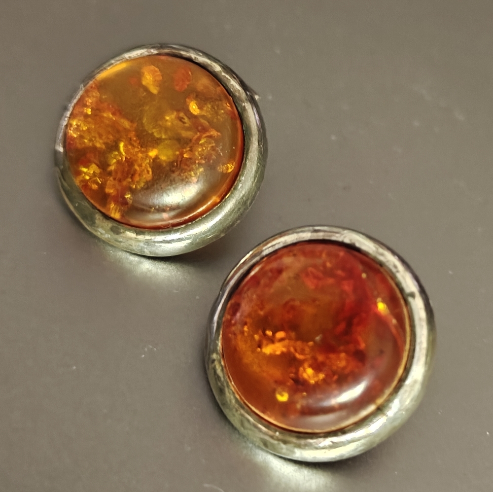 Vintage Baltic Amber and Sterling Silver Earrings - Picture 6 of 12